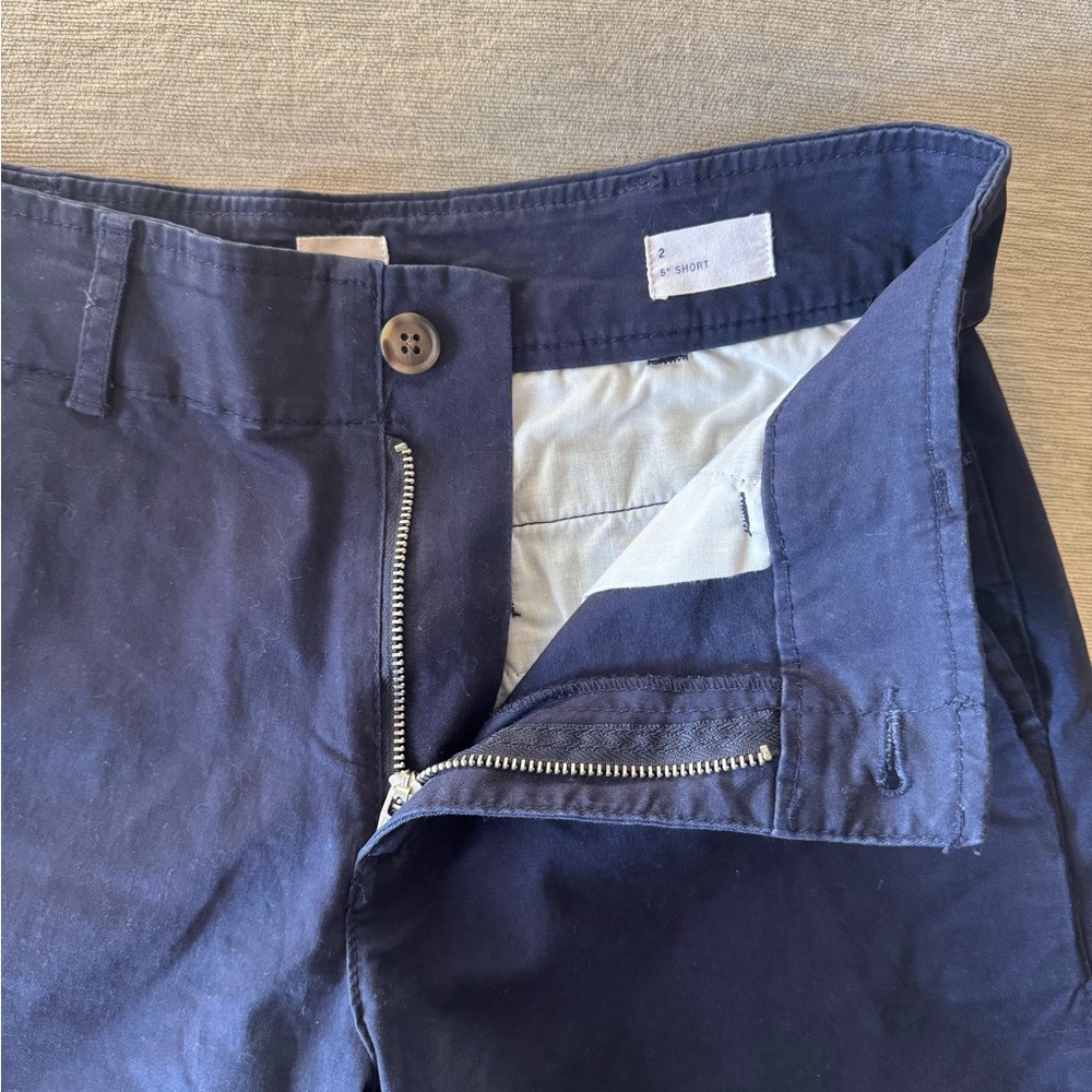 GAP Gap for Good Navy Chino Shorts Size 2 Mid Rise Cotton Stretch 5” Short - Picture 5 of 11